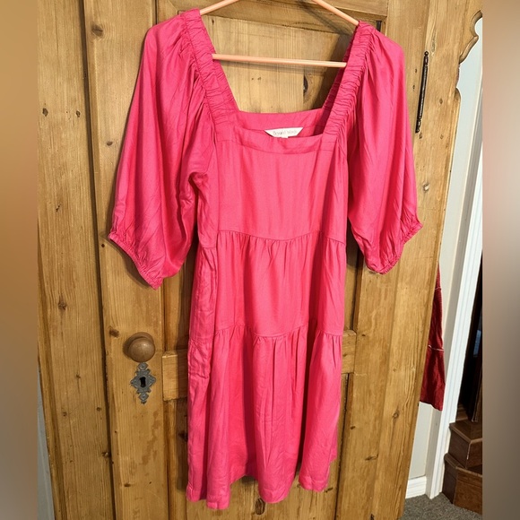 Beyond Words Size Small Pink Tiered Dress w/Adjustable Sleeves. - Picture 1 of 9